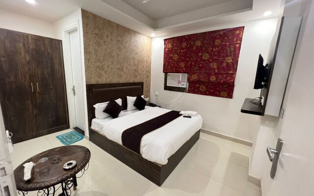 Ssd Plaza Hotel