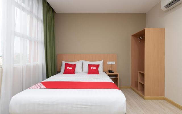 OYO 89344 Labuan Avenue Hotel
