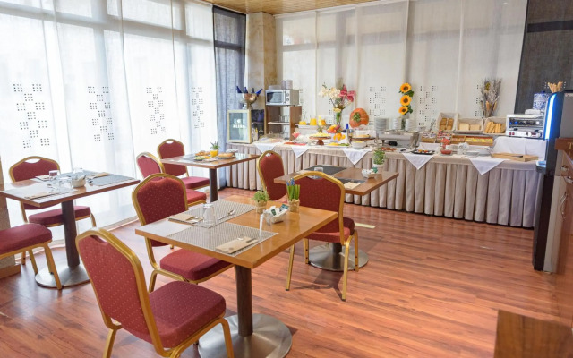 Hospedium Hotel Casino del Tormes