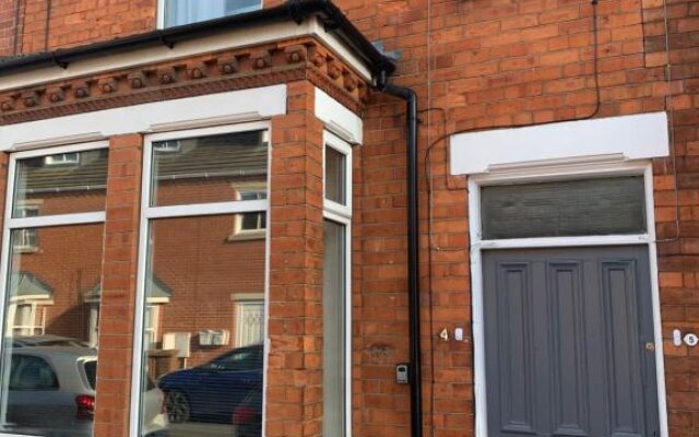 Residential 2 bed house near Lincoln city centre