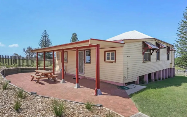 Reflections Yamba Lighthouse Cottages