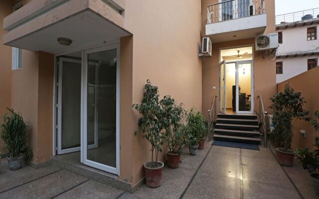OYO 429 Hotel Kisna Residency