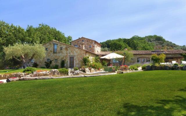 Luxury villa Colle dell'Asinello ,proprietari , Price all inclusive Pool Heating 30 C & area SPA h 24, near ORVIETO