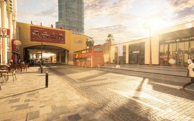 LUX  Marina Promenade Penthouse suite