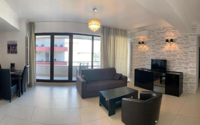 Lake Divine Apartment 11