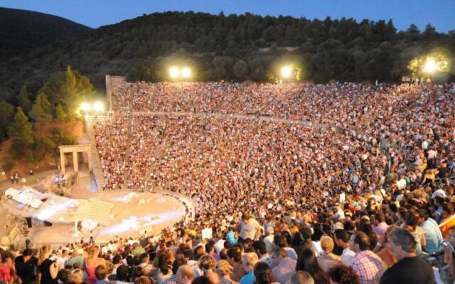 Sea waves apartments