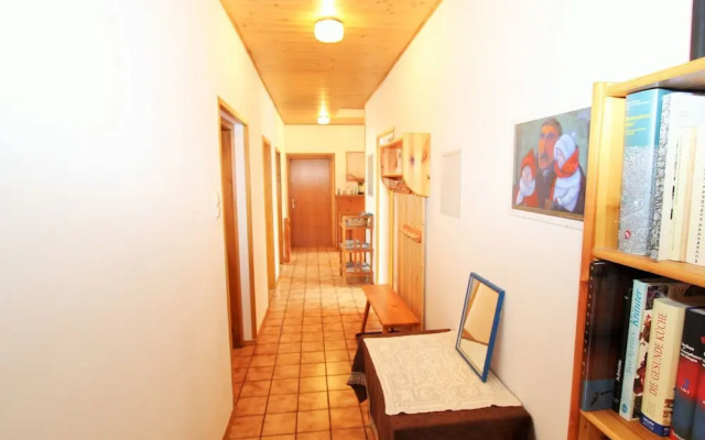 Cozy Apartment in Köttmannsdorf near Lake