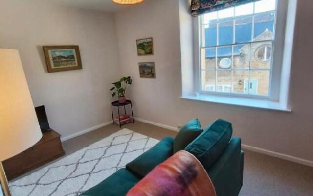 Courtyard house - boutique stay, sleeps 2 - Bruton