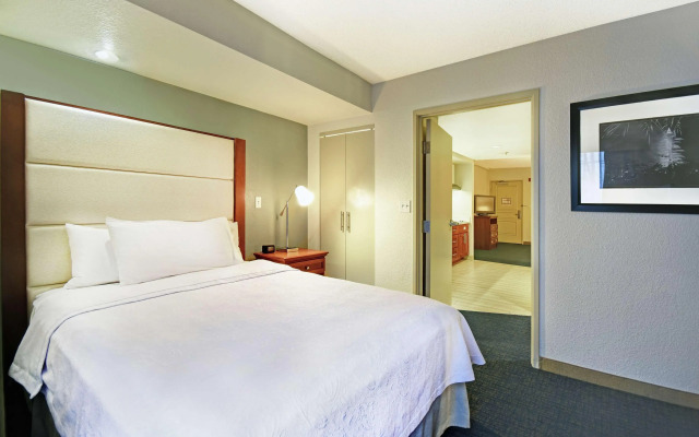 Homewood Suites by Hilton Seattle Downtown