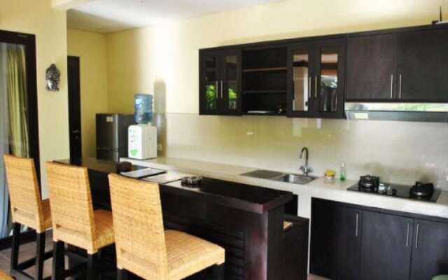 Tanjung Lima Villas