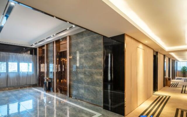 Shangjing Full Seasons Hotel