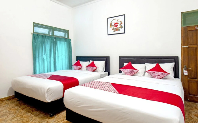 OYO 855 Wisma Arsanta