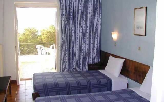 Oasis Hotel