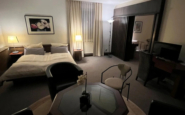 Hotel Exquisit
