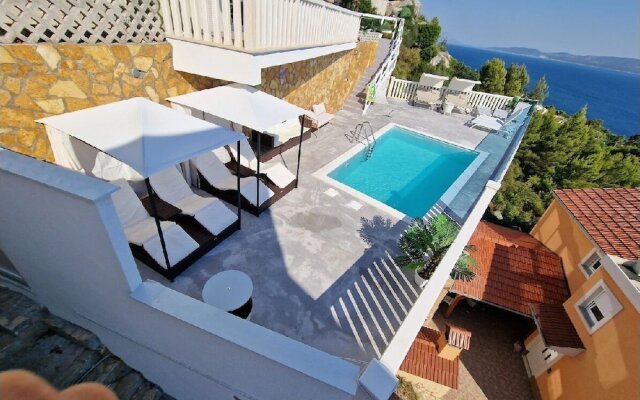 Emilie Apartment and Villa