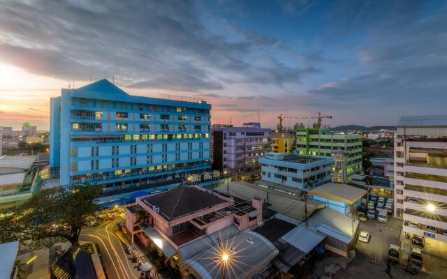 Kantary Hotel & Serviced Apartments Amata, Bangpakong