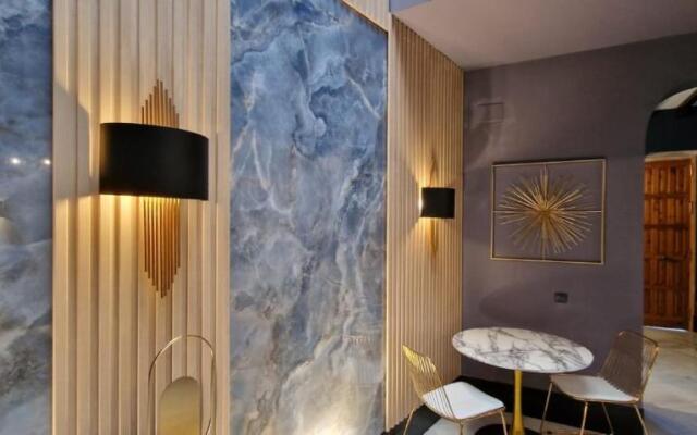 Boutique Suites