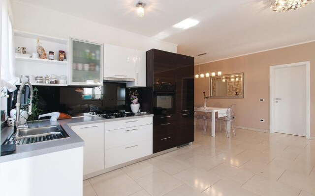 Awesome Home in Rovinj with Hot Tub, WiFi & 2 Bedrooms