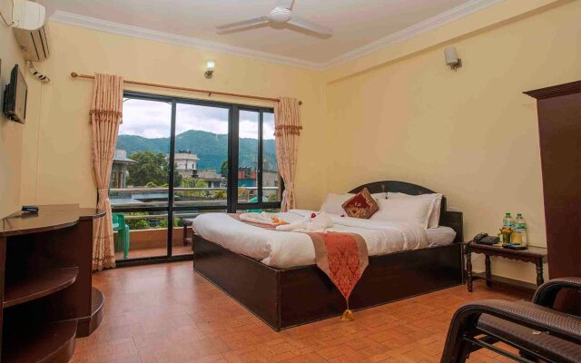 Hotel Pokhara Village & SPA