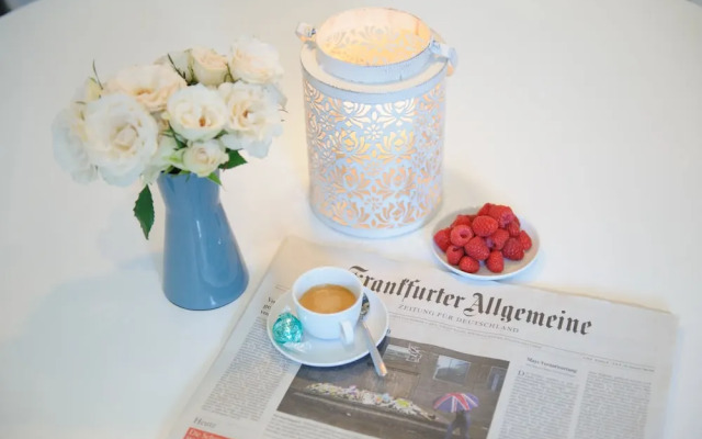 The Apartment Central