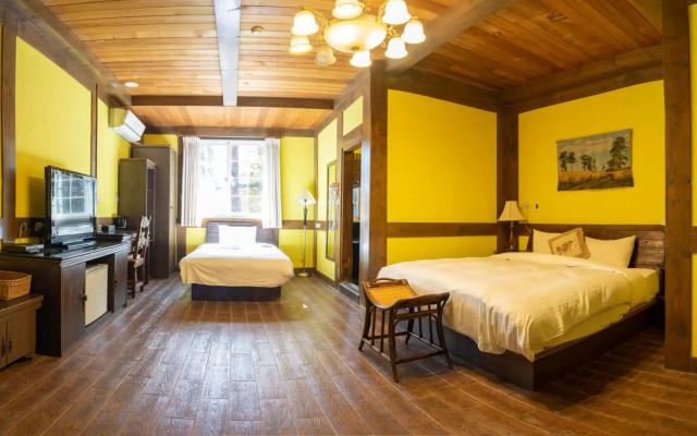 Provence Rose Lodge in Ching Jing
