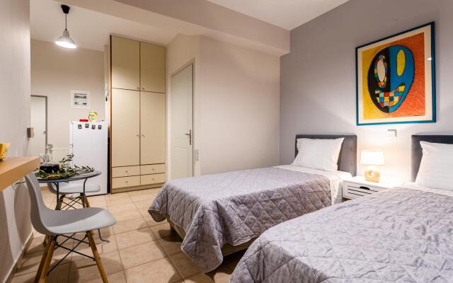Kitries Summer Getaway - Eden Sandy Suite