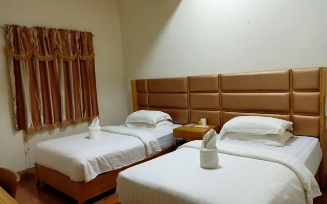 Meaco Royal Hotel Calbayog