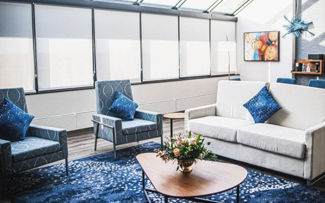 Delta Hotels by Marriott Cincinnati Sharonville