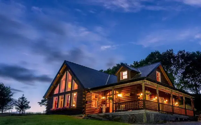 Eaglewood Lodge
