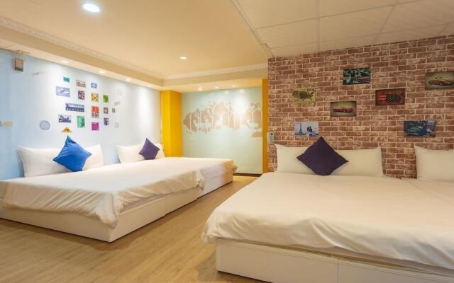 Easy Stay Hostel