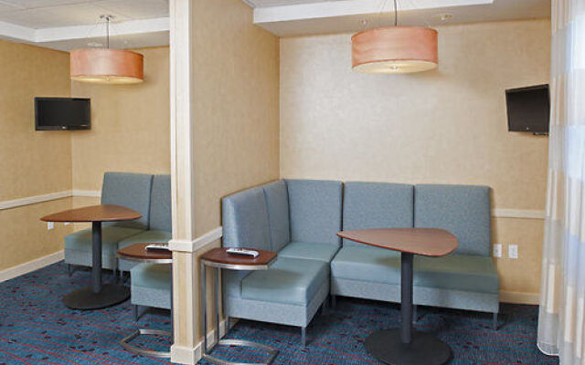 Residence Inn Holland
