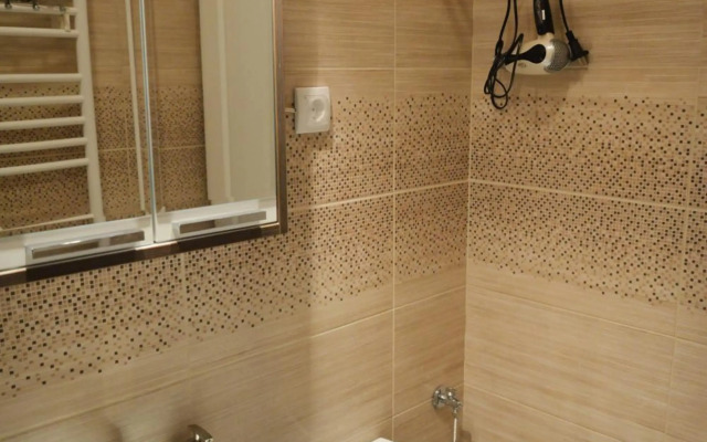 Sara-mala Apartments