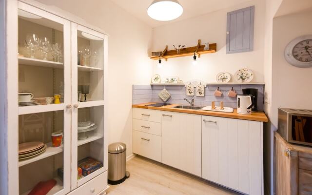 Elegant Apartment in Naumburg With Terrace