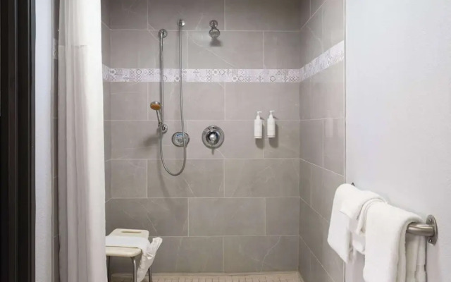 Days Inn by Wyndham Columbus/Worthington