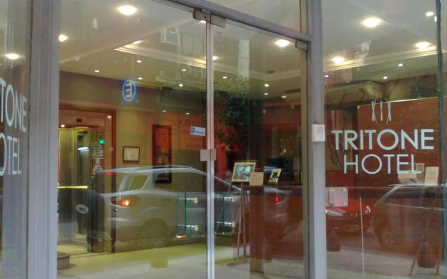 Tritone Hotel