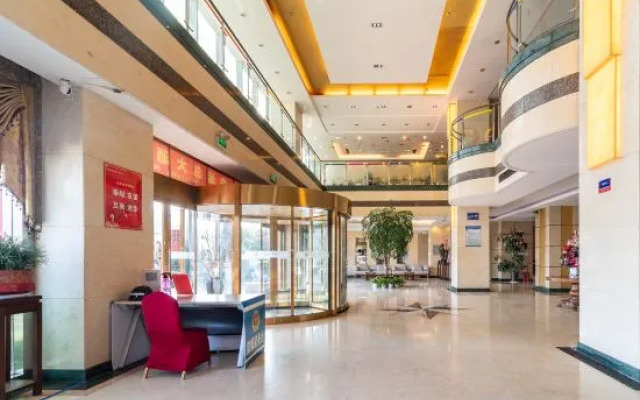 Rizhao Yunzong Hotel