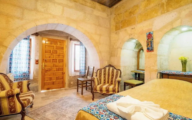 Cappadocia inans Cave & Swimming Pool Hot