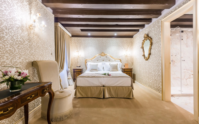 Hotel Nani Mocenigo Palace