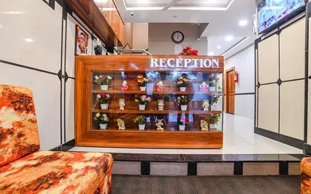 FabHotel Royal Palace Indore