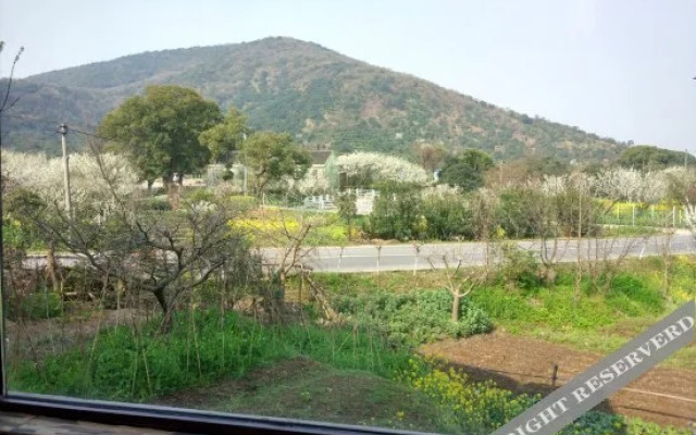 Guzhuyuan Inn