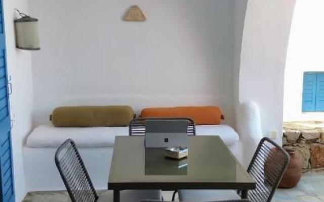 Mykonian White 2bedrooms Apartment