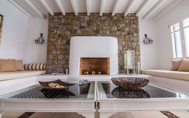 Villa Mary Tu by The Pearls Collection