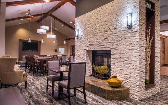 Homewood Suites by Hilton Jacksonville Downtown-Southbank