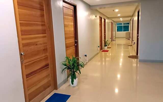 Affordable Cozy Transient Room Near NAIA Terminal 3