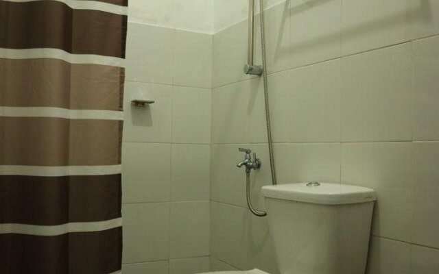 Anniesville Condotel