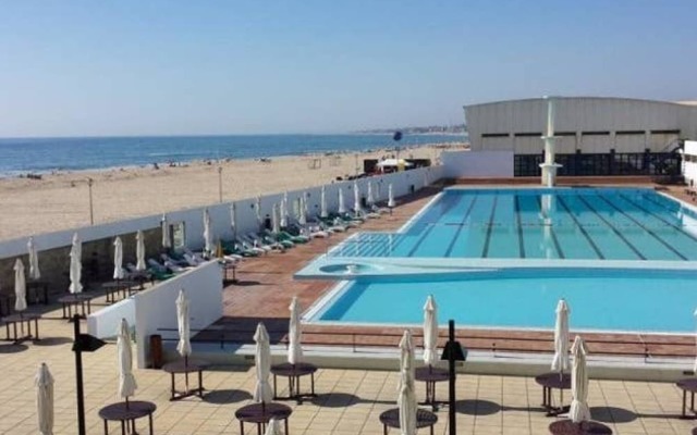 Apartment with 3 Bedrooms in Espinho, with Wonderful Sea View, Enclosed Garden And Wifi - 1 Km From the Beach