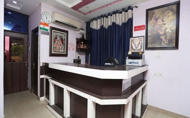 OYO 14983 Gawala Ashram