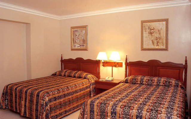Hotel Andros