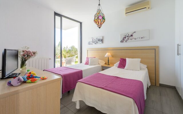 Villa Anur