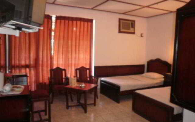 Centauria Tourist